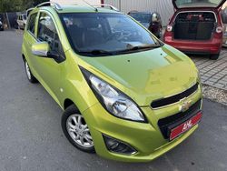 Grün Gebraucht 2013 Chevrolet Spark LT Kleinwagen | 4.250 €