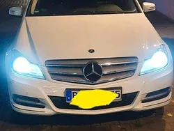 Weiß Gebraucht 2011 Mercedes C220 Limousine | 8.300 € (Fairer Preis)