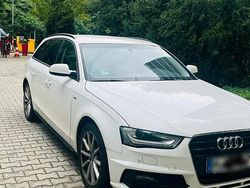 Weiß Gebraucht 2016 Audi A4 S-Line Kombi | 10.000 € (Superpreis)