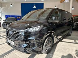 Schwarz Gebraucht 2024 Ford Tourneo Titanium Van / Kleinbus | 49.980 €
