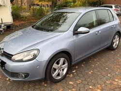 Blau Gebraucht 2010 VW Golf VI Team Limousine | 4.699 € (Guter Preis)