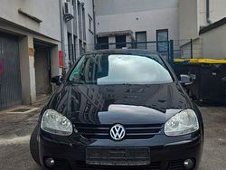 Schwarz Gebraucht 2007 VW Golf V Limousine | 2.400 € (Fairer Preis)
