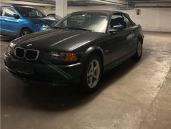 Schwarz Gebraucht 2002 BMW 318 Cabriolet Cabrio | 2.900 € (Fairer Preis)
