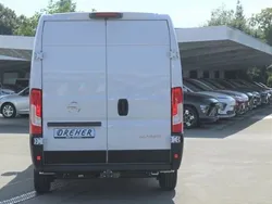Weiss Gebraucht 2025 Opel Movano Van | 33.449 € (Fairer Preis)