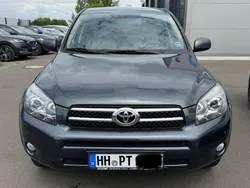 Grau Gebraucht 2006 Toyota RAV4 SUV | 6.700 €