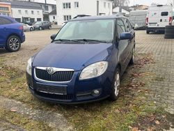 Blau Gebraucht 2009 Skoda Fabia Kombi | 1.800 € (Superpreis)