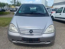 Grau Gebraucht 1998 Mercedes A160 Elegance Van / Kleinbus | 1.690 € (Fairer Preis)