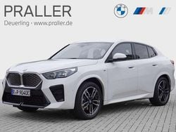 Alpinweiß uni Gebraucht 2025 BMW iX2 M Sport SUV | 56.900 € (Superpreis)