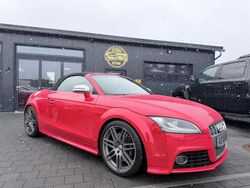 Rot Gebraucht 2010 Audi TT Roadster Exclusive Cabrio | 15.999 € (Fairer Preis)