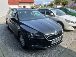 Schwarz Gebraucht 2016 Skoda Superb Ambition Kombi | 14.890 € (Fairer Preis)