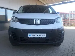 Weiß Gebraucht 2023 Fiat e-Scudo S Van / Kleinbus | 34.960 € (Etwas zu teuer)