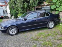 Blau Gebraucht 1999 BMW 523 Limousine | 2.000 € (Superpreis)