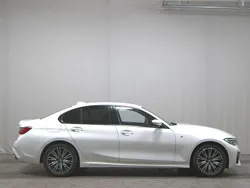 Alpinweiss iii Gebraucht 2020 BMW 330e M Sport Limousine | 26.480 € (Guter Preis)