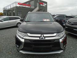 Schwarz Gebraucht 2018 Mitsubishi Outlander Edition+ SUV | 13.499 € (Fairer Preis)