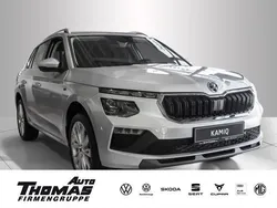 Brilliantsilber metallic Gebraucht 2024 Skoda Kamiq Selection SUV | 26.390 € (Teuer)
