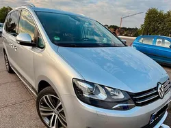 Silber Gebraucht 2019 VW Sharan Van / Kleinbus | 23.850 € (Guter Preis)