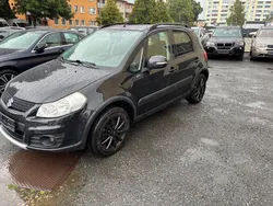 Schwarz Gebraucht 2013 Suzuki SX4 Comfort SUV | 7.999 € (Fairer Preis)