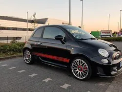 Schwarz Gebraucht 2015 Abarth 595 Turismo Kleinwagen | 12.500 € (Fairer Preis)