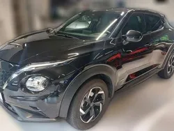 Schwarz metallic Gebraucht 2023 Nissan Juke N-Connecta SUV | 23.660 € (Fairer Preis)