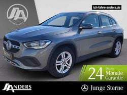 Mountaingrau Gebraucht 2021 Mercedes GLA200 SUV | 26.674 € (Guter Preis)