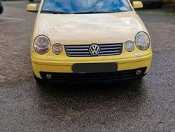 Gelb Gebraucht 2003 VW Polo Kleinwagen | 2.000 € (Fairer Preis)