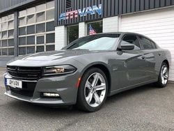 Grau Gebraucht 2016 Dodge Charger Limousine | 25.880 € (Etwas zu teuer)