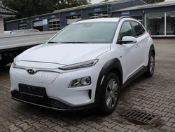 Weiß Gebraucht 2020 Hyundai Kona Advantage SUV | 16.990 € (Guter Preis)