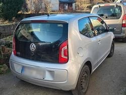 Silber Gebraucht 2013 VW up! Kleinwagen | 2.500 € (Guter Preis)