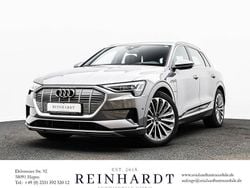 Taifungrau metallic Gebraucht 2022 Audi e-tron Advanced SUV | 33.845 € (Guter Preis)