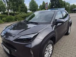 Grau Gebraucht 2022 Toyota Yaris Cross Team SUV | 22.800 € (Fairer Preis)
