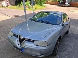 Silber Gebraucht 2003 Alfa Romeo 156 Limousine | 900 €