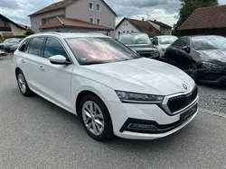Weiß Gebraucht 2022 Skoda Octavia Style Kombi | 20.790 € (Superpreis)