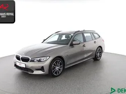 Grau Gebraucht 2022 BMW 330e Sport Line Limousine | 28.880 € (Guter Preis)