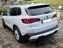Weiß Gebraucht 2020 BMW X5 Comfort Edition SUV | 48.489 € (Superpreis)