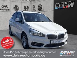 Weiß Gebraucht 2018 BMW 218 Active Tourer Advantage Van / Kleinbus | 16.450 € (Fairer Preis)