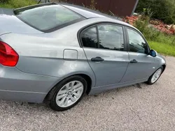 Grau Gebraucht 2005 BMW 318 Limousine | 4.300 € (Teuer)