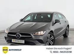Grau Gebraucht 2023 Mercedes CLA200 Limousine | 26.960 € (Superpreis)