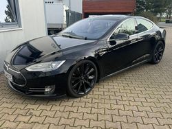 Schwarz Gebraucht 2015 Tesla Model S Kleinwagen | 23.999 € (Fairer Preis)