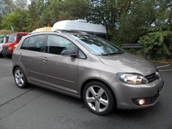 Braun Gebraucht 2011 VW Golf Plus Style Van / Kleinbus | 6.200 € (Fairer Preis)