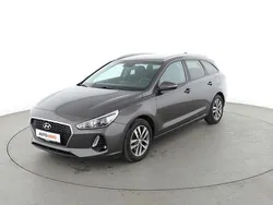 Grau Gebraucht 2017 Hyundai i30 Kombi | 15.950 € (Fairer Preis)