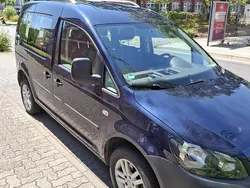 Blau Gebraucht 2014 VW Caddy Van / Kleinbus | 9.000 € (Etwas zu teuer)