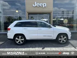 Weiß (bright white) Gebraucht 2019 Jeep Grand Cherokee Summit SUV | 39.999 €