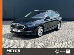 Blackmagic perleffekt Neu 2025 Skoda Octavia Selection Kombi | 30.890 € (Guter Preis)
