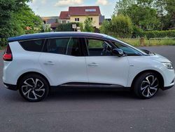 Weiß Gebraucht 2017 Renault Grand Scénic IV Bose Edition Van / Kleinbus | 12.000 € (Guter Preis)
