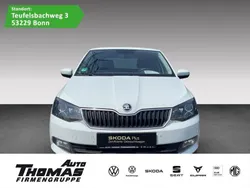 Weiß Gebraucht 2018 Skoda Fabia Clever Limousine | 9.880 € (Fairer Preis)