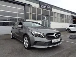 Grau Gebraucht 2016 Mercedes A200 Urban Limousine | 15.990 € (Fairer Preis)