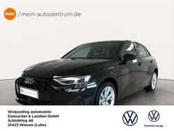 Mythosschwarz, metallic Gebraucht 2025 Audi A3 Sportback Advanced Limousine | 36.960 € (Fairer Preis)