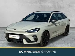 Taiga grau Gebraucht 2024 Cupra Leon VZ Kombi | 43.350 € (Guter Preis)