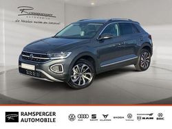 Grau (indiumgrau metallic) Neu 2025 VW T-Roc Style SUV | 30.990 € (Superpreis)