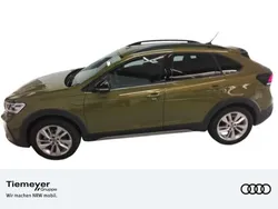 Grün Gebraucht 2024 VW Taigo Move SUV | 22.210 € (Fairer Preis)